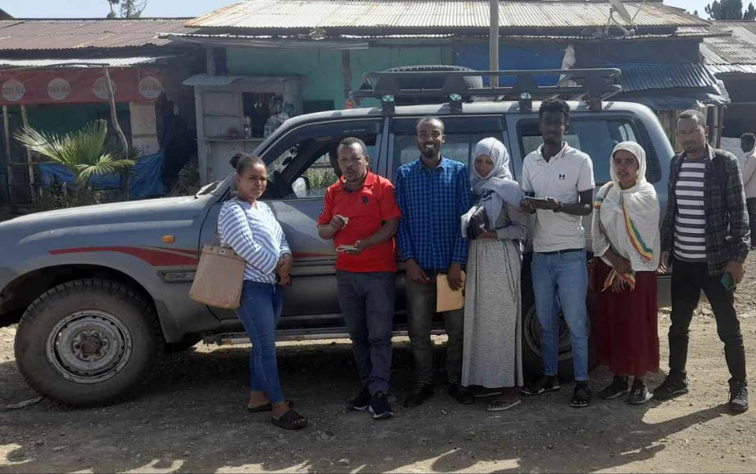 Amhara team, From left to right, Mekdes, Jemal, Agegnehu, Woynishet, Mussie, Habtemariam (quantitative data collectors) and Sintayehu (qualitative data collector)